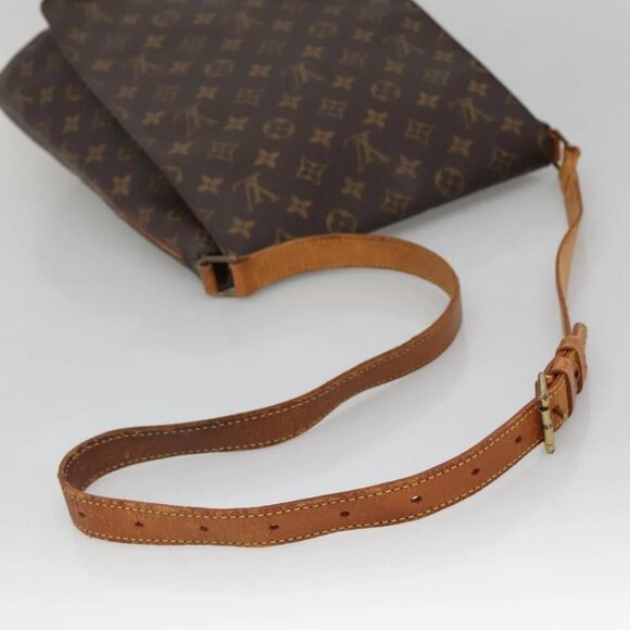 LOUIS VUITTON Monogram Musette Shoulder Bag M51256 LV Auth 139868 - Picture 8 of 15